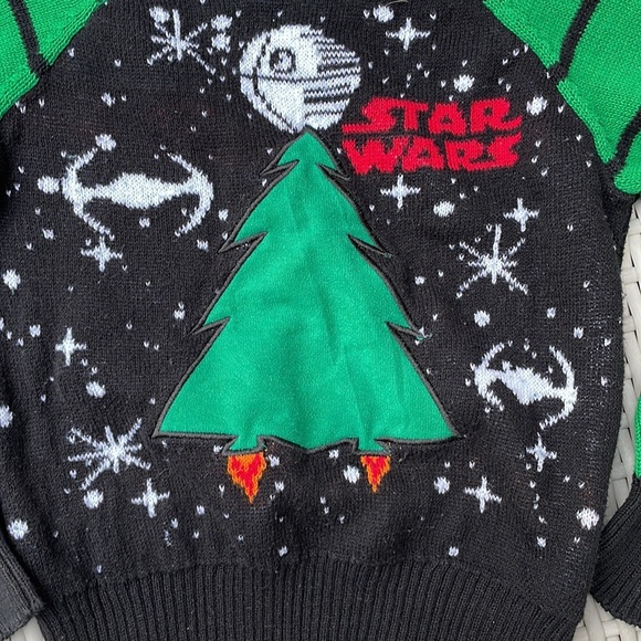 🎄KIDS STAR WARS Holiday Sweater Size 4 - Picture 3 of 9